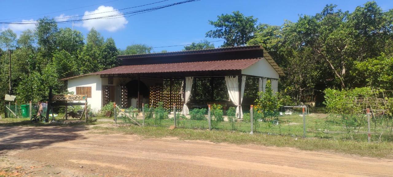 Done Right Hostel Phumi Chrouy Svay Exterior photo